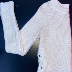 White cropped knit sweater